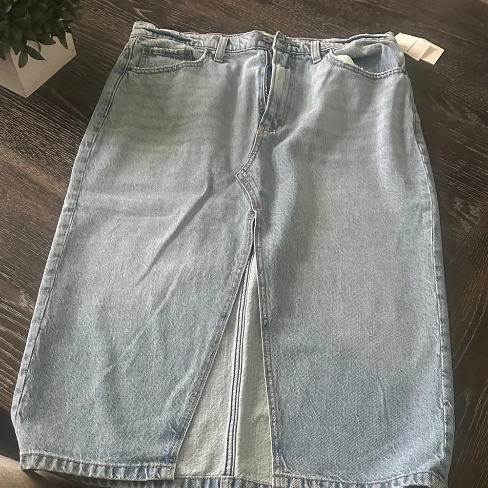 Classic Blue Denim Skirt - Picture 4 of 4